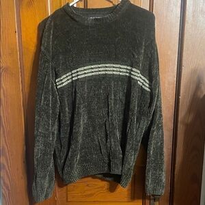 Croft & Barrow Dark Olive Crewneck Sweater